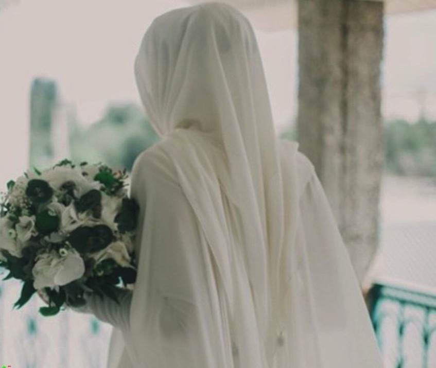 New Muslims: Marry a Born-Muslim or Revert?