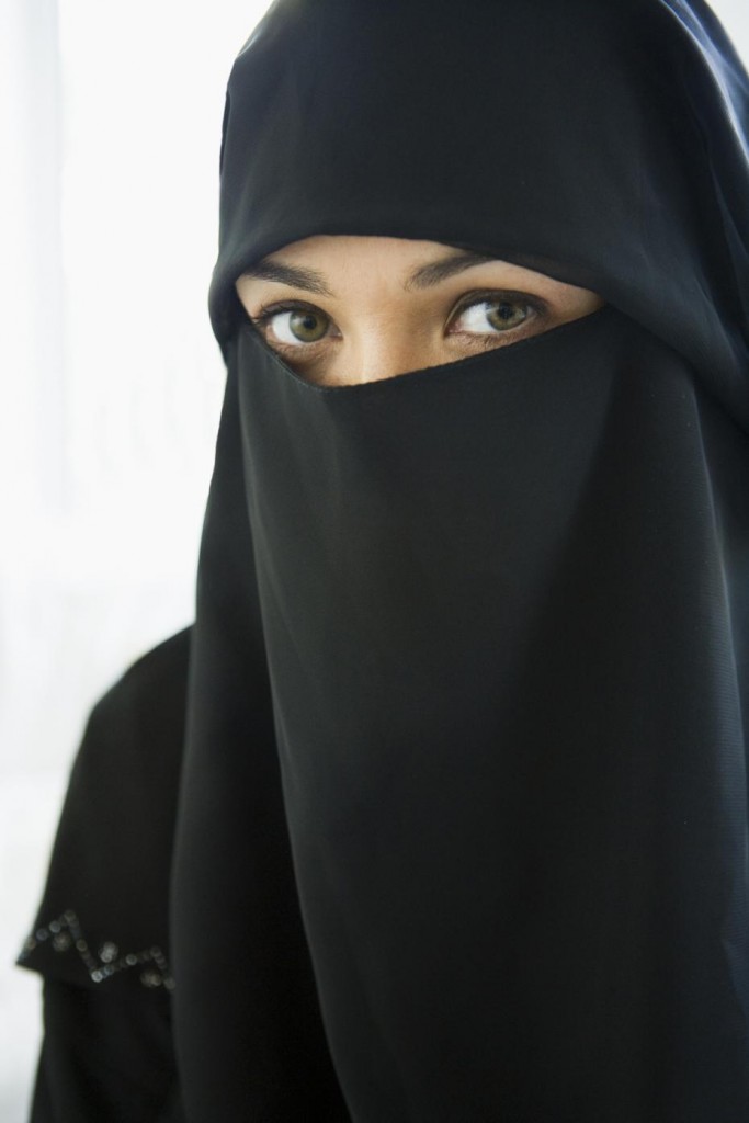 Muslim Woman: To Veil or to Unveil? | About Islam