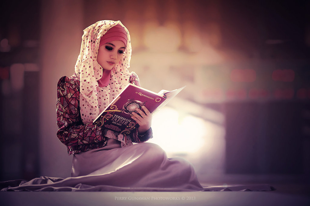 The Status of Women in Islam (Special Folder) - About Islam