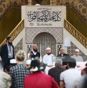 Are Non-Muslims Welcome When Visiting Mosques