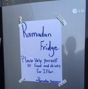Dubai Fridges Serve Poor In Ramadan_1
