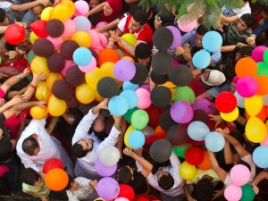 egypt-celebrations-often-pour-out-into-the-streets-muslims-in-cairo-waited-to-catch-the-hundreds-of-balloons-distributed-after-eid-al-fitr-prayers