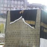 Kaaba receives new Kiswa - About Islam