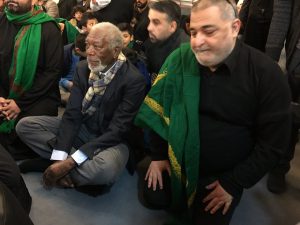 Morgan Freeman Pays Surprise Visit to London Mosque-1