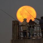 2016's Closest Supermoon - About Islam