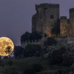 2016's Closest Supermoon - About Islam
