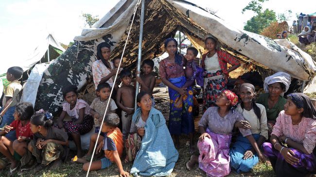 372963_Rohingya-Myanmar-concentration