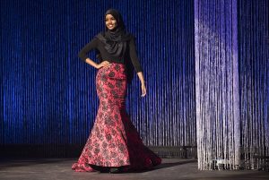 Hijabi Teen Makes History in Miss Minnesota Pageant_1
