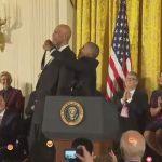Obama Awards Kareem Abdul-Jabbar with Medal of Freedom - About Islam