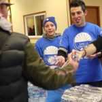 Muslims, Syrian Refugees Give Out to Seattle Homeless - About Islam