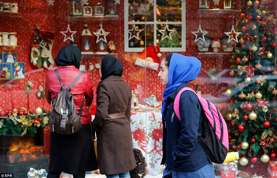 American Muslim Children and Holiday Season_