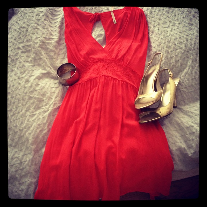 Women in Attractive Clothes: 4 Quick Tips to Handle