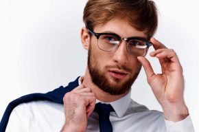 How to Lower Gaze in Islam: 20 Powerful Tips