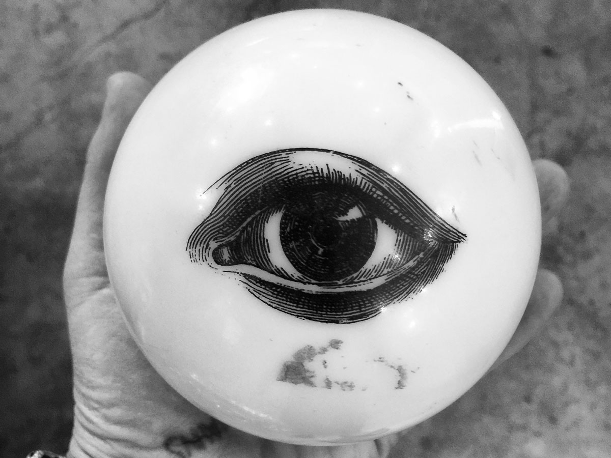Hadith Series: Visiting A Fortune-Teller