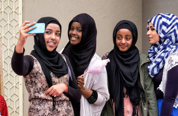 Muslim Teens & Hyper-Sexualized Environment - About Islam