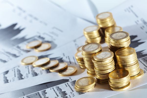 Should I Emigrate If No Islamic Banks Available