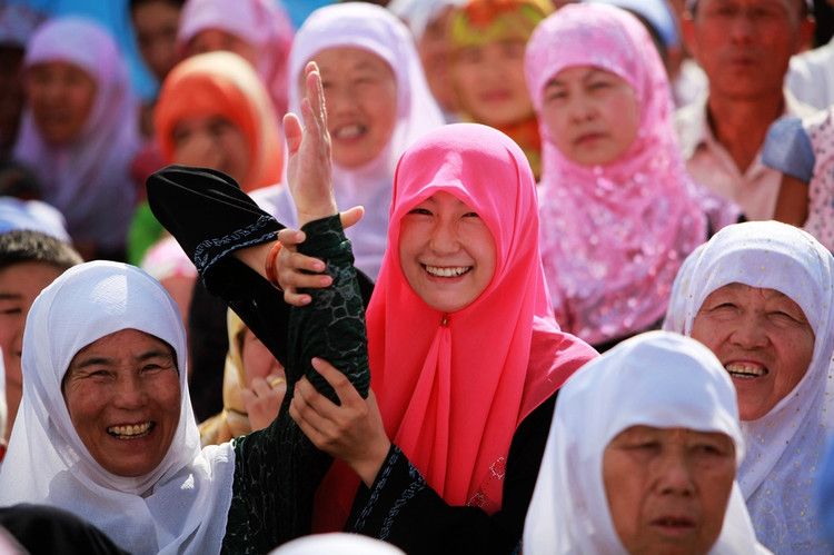 China Detains Uighur Muslim for Retweeting Qur’an - About Islam