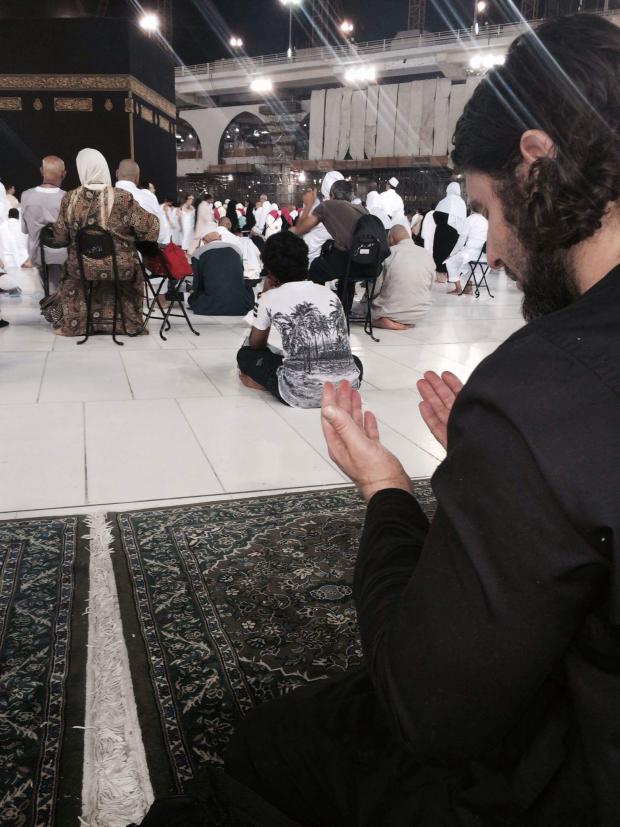 Muslim Convert Overjoyed Over First Umrah-1