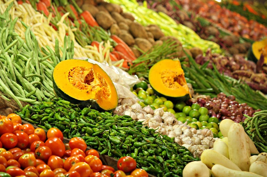 Phytochemicals: New Hope for Cancer Prevention & Cure