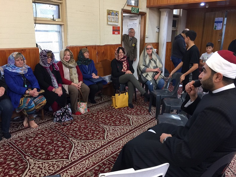 Victoria Muslims Open Doors, Hearts to Public - About Islam