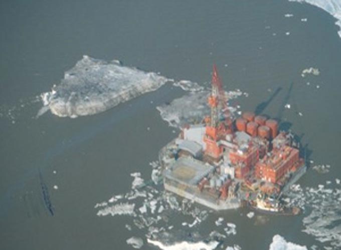 Corps, Environmentalists Face Off Over Arctic Oil