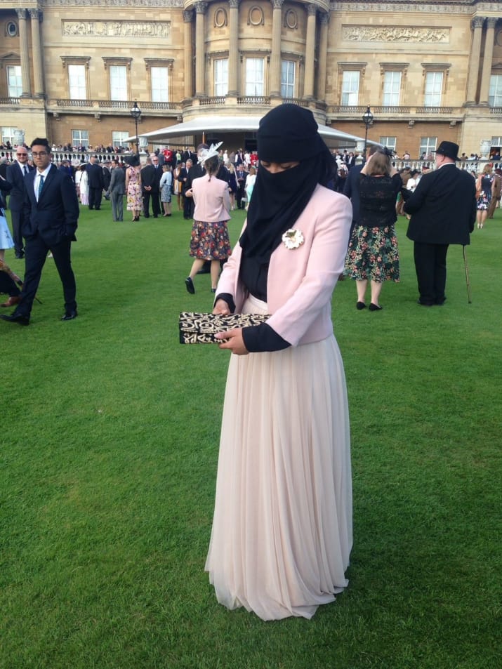 This Niqabi Had Tea with the Queen in Buckingham Palace - About Islam