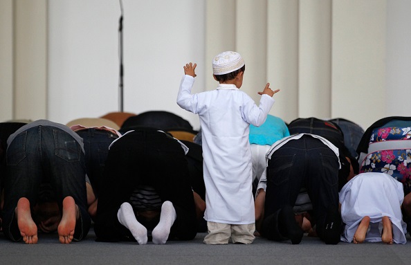 UK Muslims Taraweeh Prayer, A Hush in Worldly Rush - About Islam