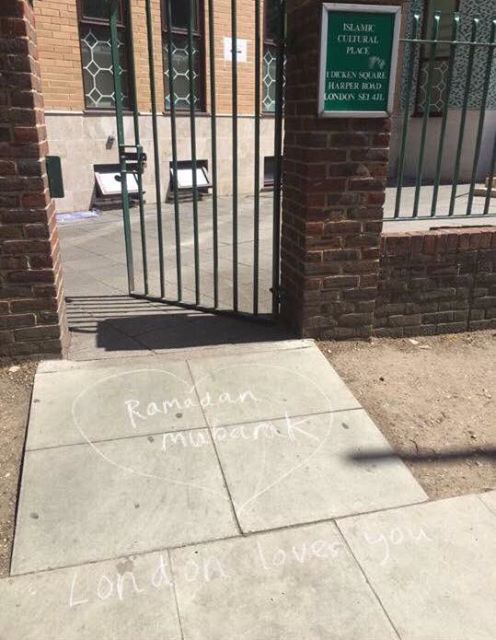 Message of Love Left Outside London Mosque - About Islam