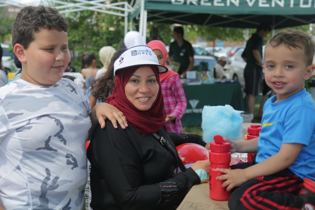 Hamilton Muslims Host Joint `Eid, Canada Day Celebration - About Islam