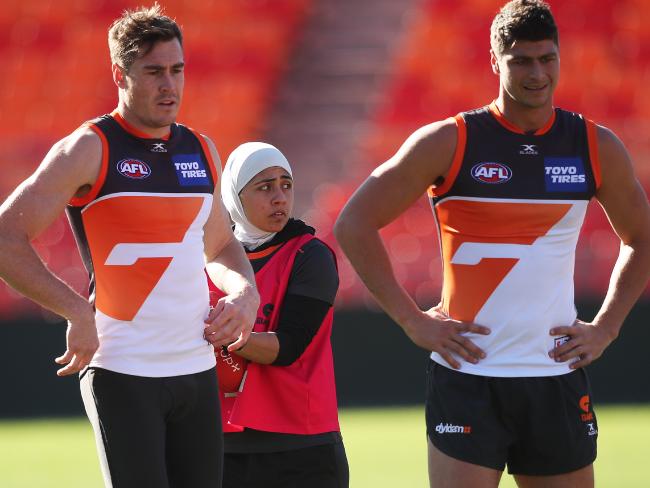 Muslim Woman Inspires Aussies to Play Football - About Islam