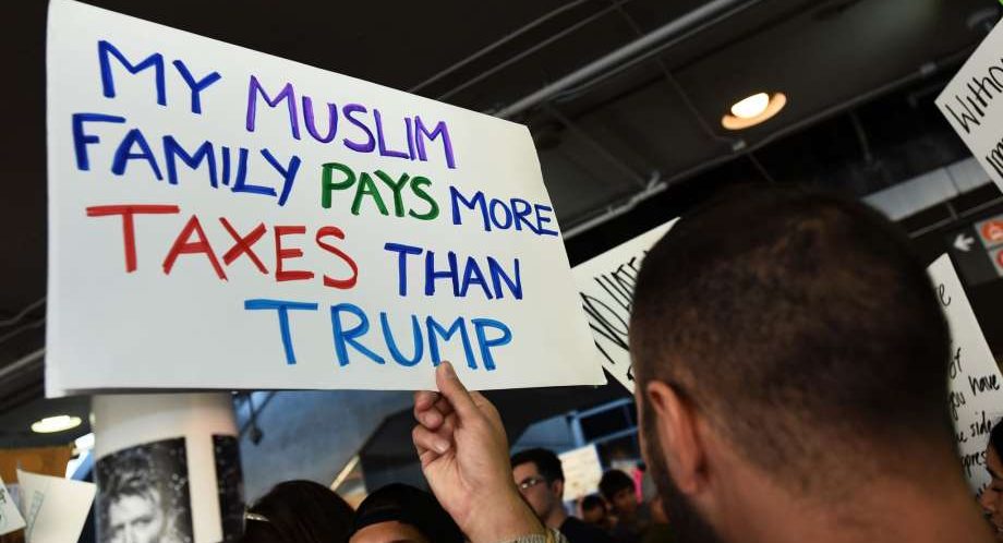 Trump Muslims protest