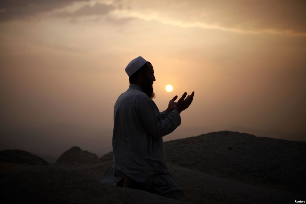One Tip Will Improve Your Concentration in Prayer - About Islam
