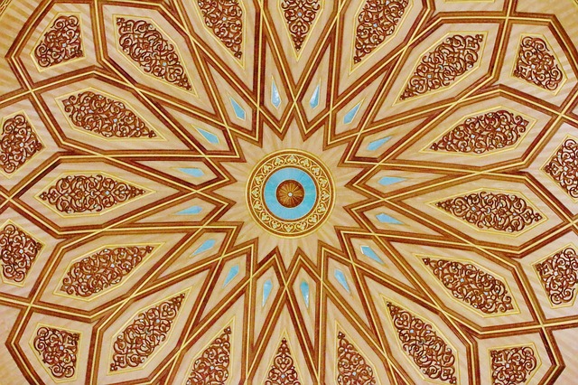 Islamic architecture: Can We Pray in Transparent Clothes