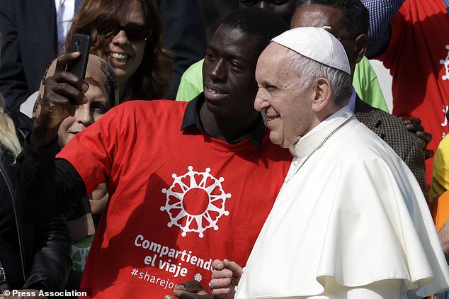 Pope Launches Campaign to Embrace Refugees - About Islam