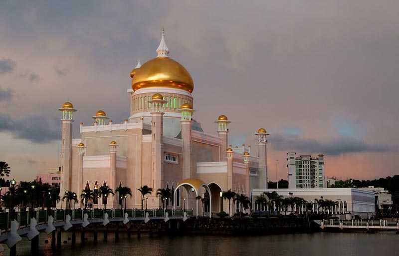 Sultan Omar Ali Saifuddin Masjid, Bandar Seri Begawan (Brunei Darussalam)