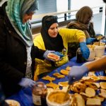 Muslims Give 2000 Meals to Denver Homeless - About Islam
