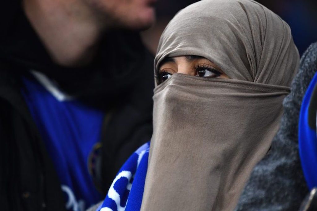 Canadian Muslims Concerned over Quebec Burqa Ban