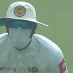 Cricket match halted by smog in Delhi