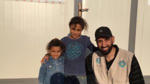 Syrian Refugee Pays Back by Helping People in Canada - About Islam