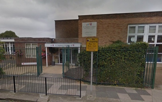 School Threatens with Legal Action after Muslim Girl Refuses Shorter Skirt - About Islam