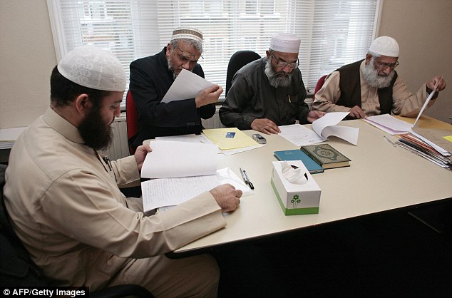 Eye on UK Gov’t Report on Shari`ah Courts & Divorce - About Islam