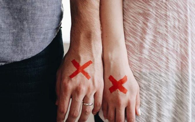 How to Overcome the Social Stigma of Divorce