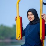 How Can Muslim Women Face Modern Challenges?