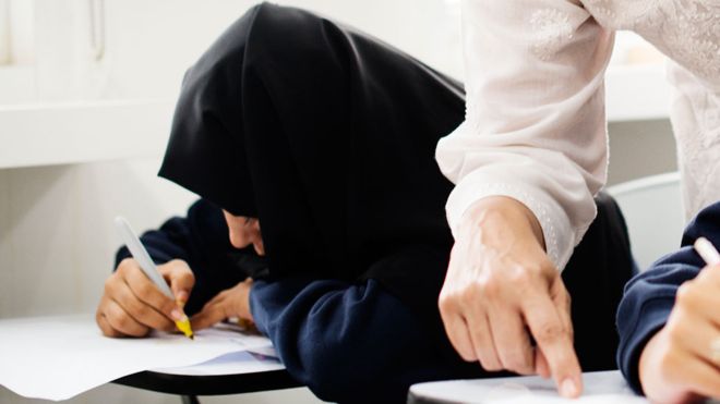 UK Education Union: Hijab Ban is Naked Racism - About Islam