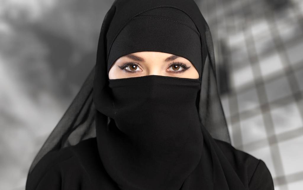 My Mom Forces Me to Wear the Niqab