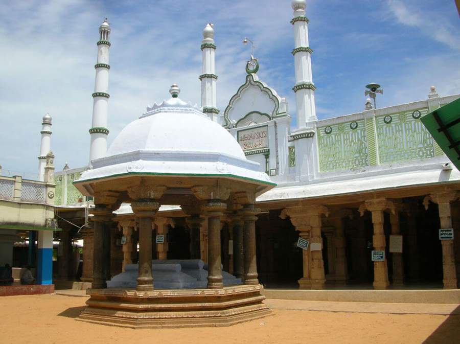 Palaiya Juma Palli Masjid, Kilakarai (India)Image: Kilakarai