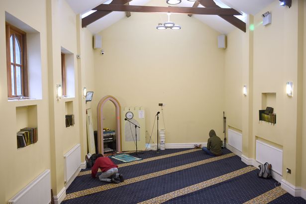Salah Helps Increase Attendance at UK's Oldest Mosque in Ramadan - About Islam