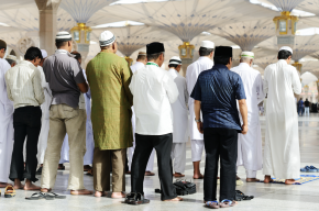 Muslims praying together-Can You Hold a Second Jama`ah in the Same Mosque?