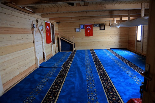 Turkey's Cliffside Mosque Mesmerizes Tourists - About Islam