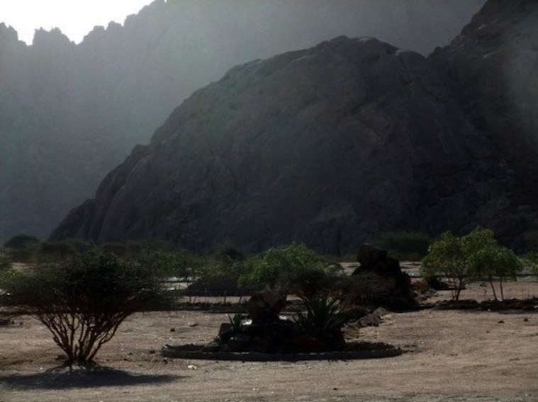 Wadi Al-Jinn - Mystery of Madinah Magnetic Hill